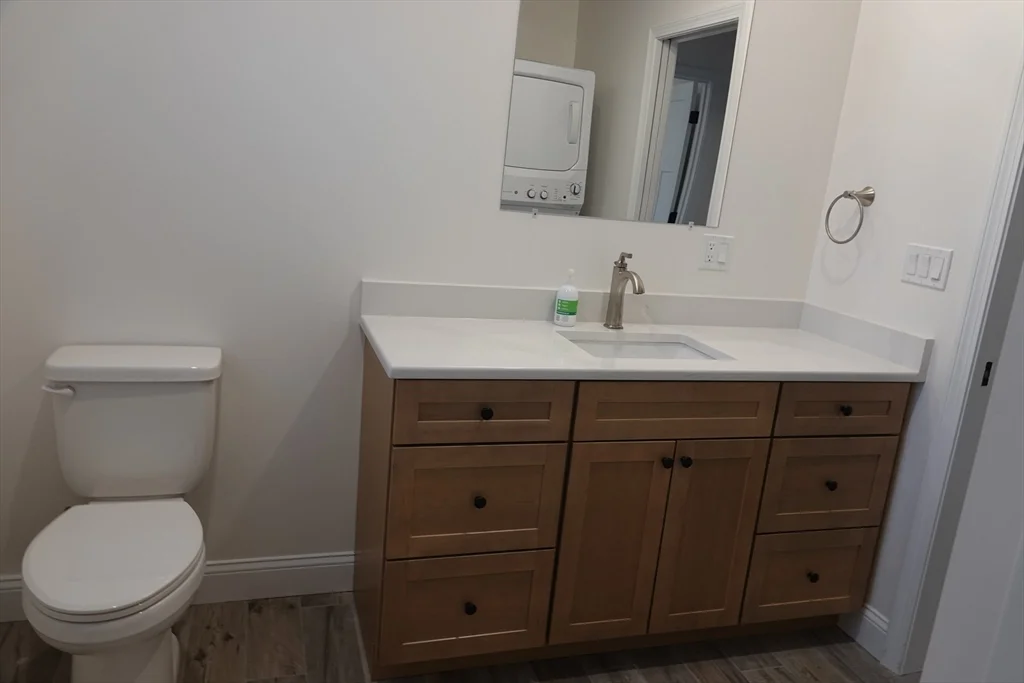 2 bed, 1 bath apartment for rent at 6 Pondover Rd Unit ADU, Billerica — photo 11 of 20
