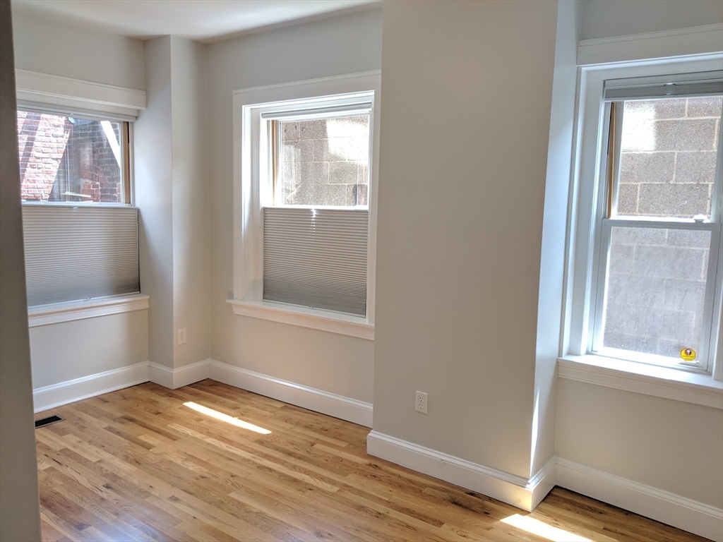 3 bed, 1 bath apartment for rent at 6 Porter Rd Unit 1L, Porter Square — photo 7 of 16
