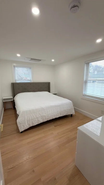 2 bed, 1 bath apartment for rent at 6 Pratt Ave Unit 1, Beverly — photo 15 of 21
