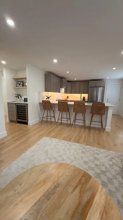 2 bed, 1 bath apartment for rent at 6 Pratt Ave Unit 1, Beverly — photo 8 of 21