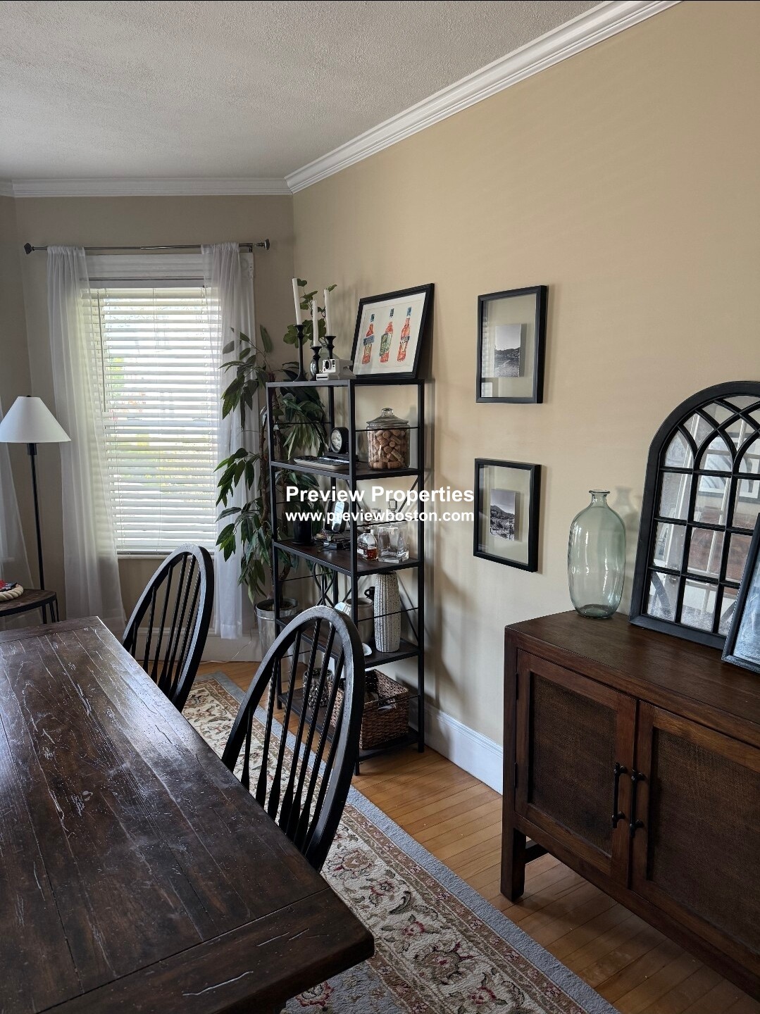 2 bed, 1 bath apartment for rent at 6 Presentation Rd Unit 2P, Brighton — photo 5 of 9