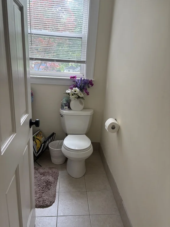 3 bed, 1 bath apartment for rent at 6 Primrose St Unit 1, Roslindale — photo 10 of 23