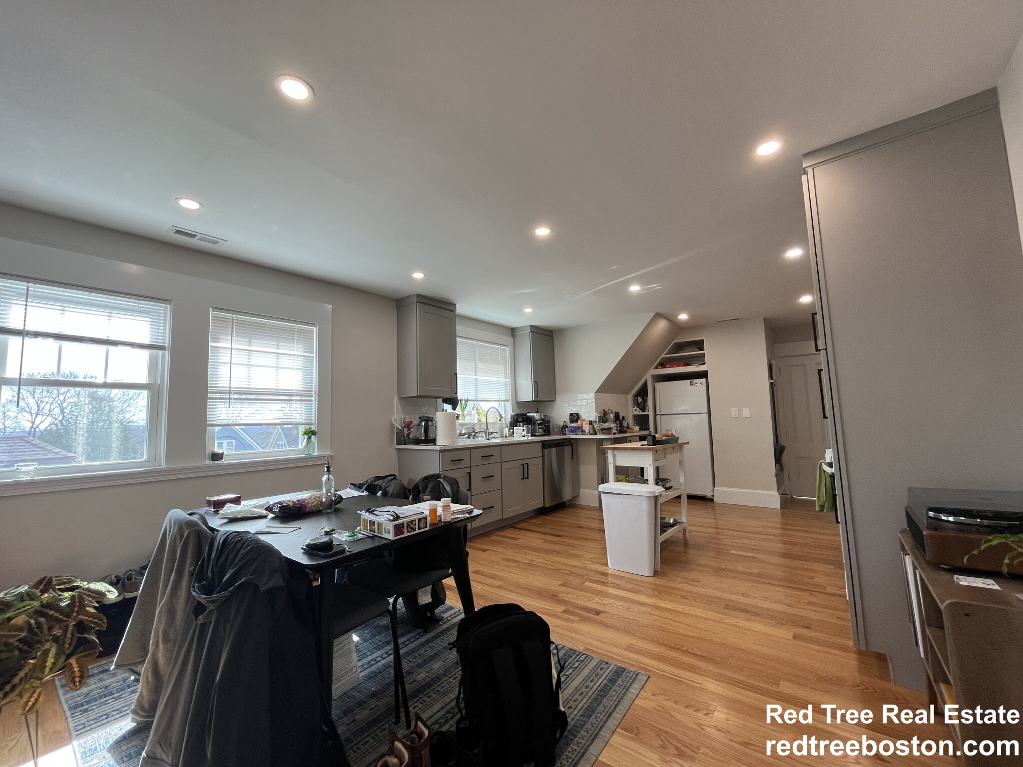 2 bed, 1 bath apartment for rent at 6 Primrose St Unit 3, Roslindale — photo 3 of 12