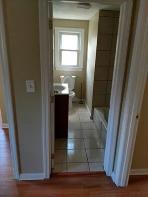 2 bed, 1 bath apartment for rent at 6 Randall Ln Unit 3, Hampstead — photo 8 of 12