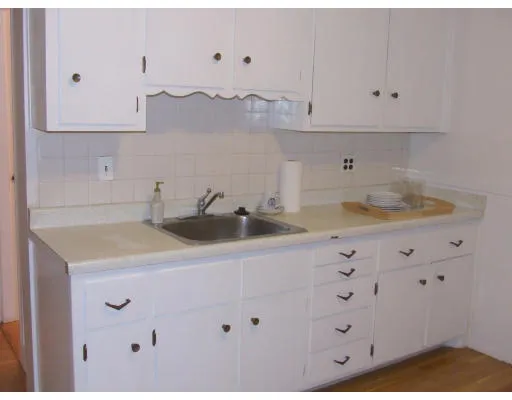 1 bed, 1 bath apartment for rent at 6 Revere St, Beacon Hill — photo 3 of 4