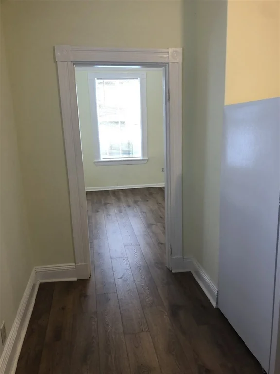 1 bed, 1 bath apartment for rent at 6 Rowley St Unit 1R, Dorchester — photo 5 of 9