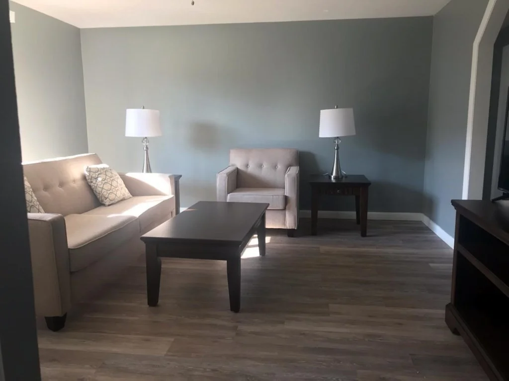 2 bed, 1 bath apartment for rent at 6 Royal Dane Dr Unit 32, Marshfield — photo 7 of 10