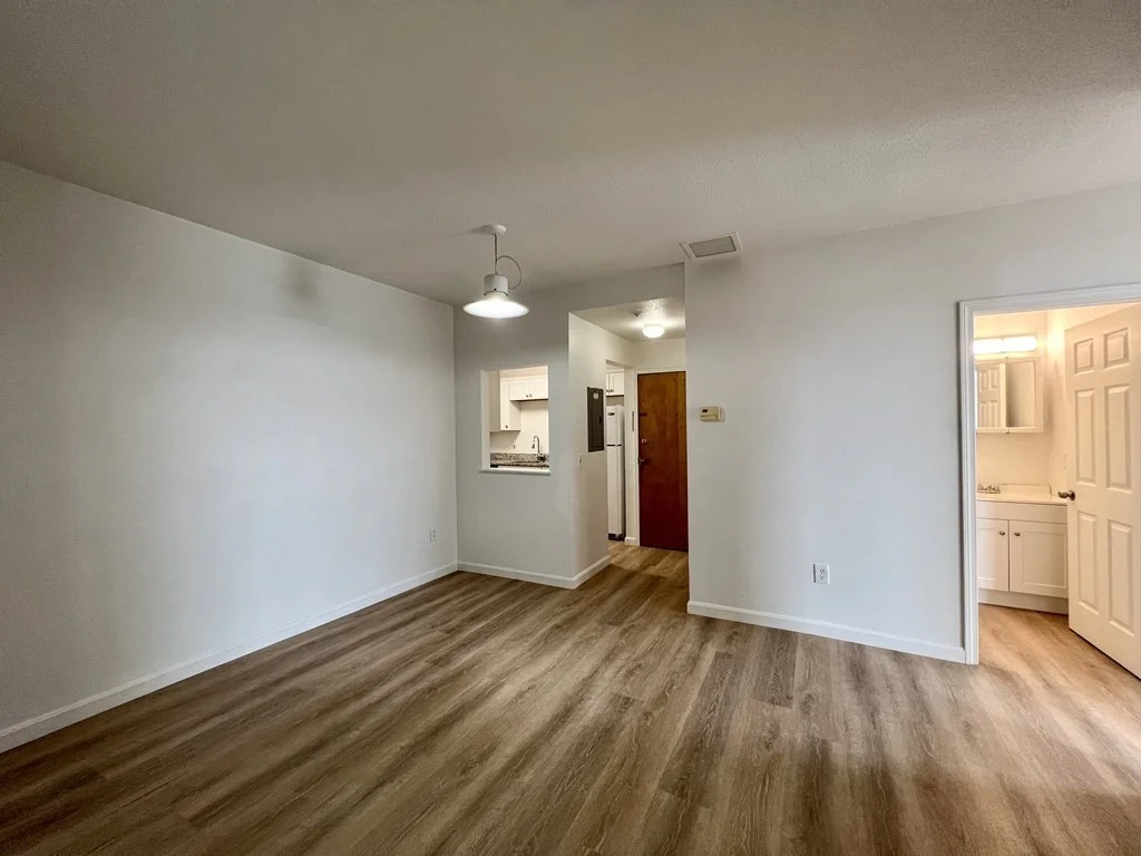 2 bed, 1 bath apartment for rent at 6 S Washington St Unit 201, North Attleboro — photo 11 of 16