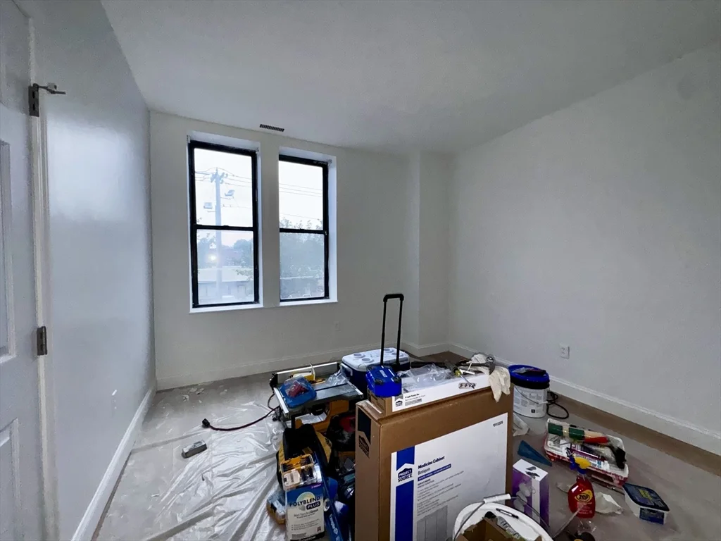 2 bed, 1 bath apartment for rent at 6 S Washington St Unit 204, North Attleboro — photo 14 of 16