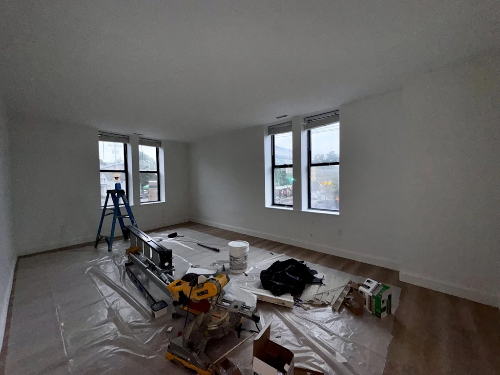 2 bed, 1 bath apartment for rent at 6 S Washington St Unit 204, North Attleboro — photo 12 of 16