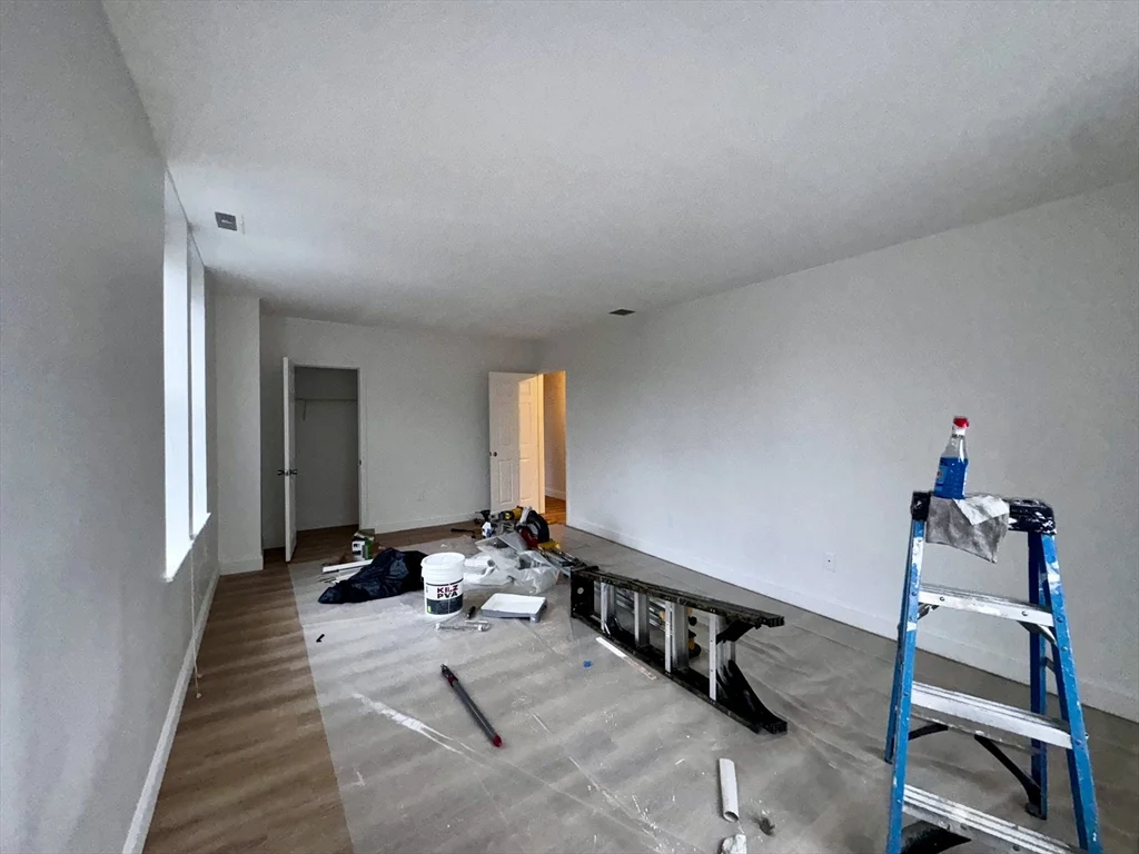 2 bed, 1 bath apartment for rent at 6 S Washington St Unit 204, North Attleboro — photo 13 of 16