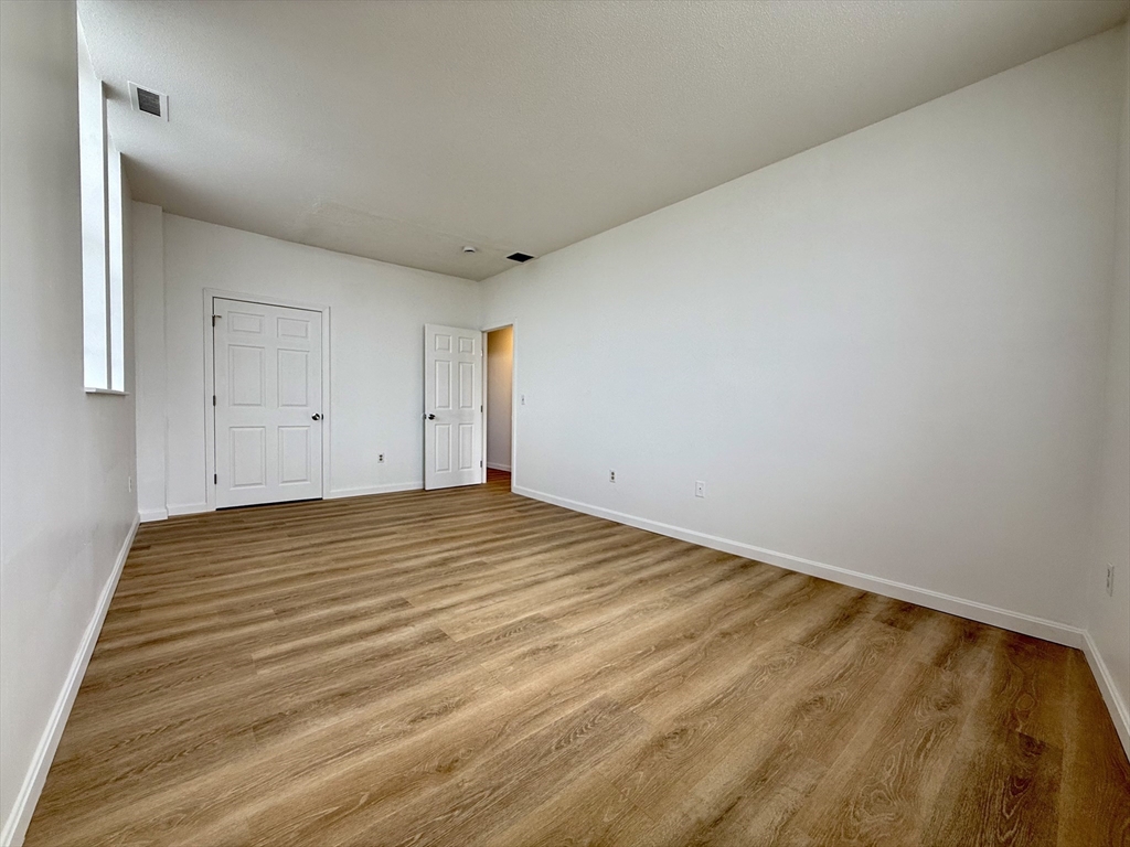 2 bed, 1 bath apartment for rent at 6 S Washington St Unit 304, North Attleboro — photo 6 of 18