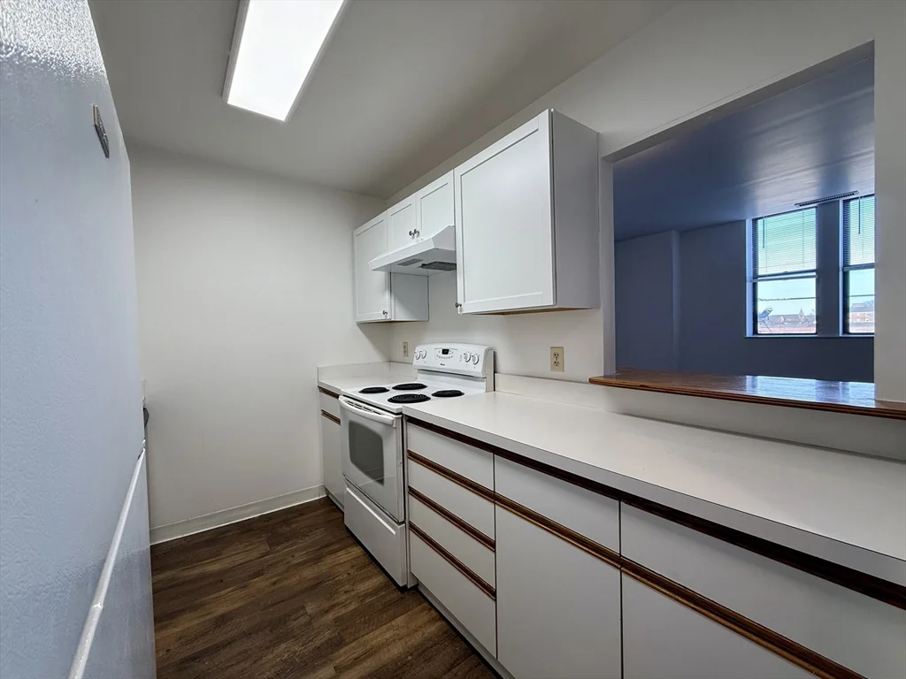 1 bed, 1 bath apartment for rent at 6 S Washington St Unit 305, North Attleboro — photo 6 of 17