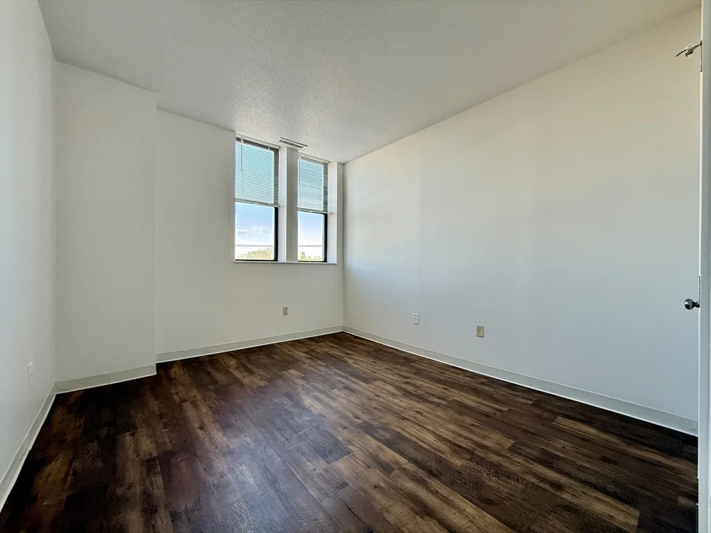 1 bed, 1 bath apartment for rent at 6 S Washington St Unit 305, North Attleboro — photo 9 of 17