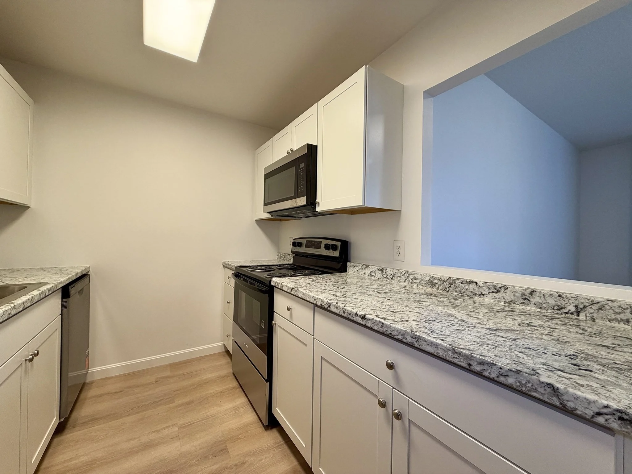 2 bed, 1 bath apartment for rent at 6 S Washington St Unit 306, North Attleboro — photo 4 of 19