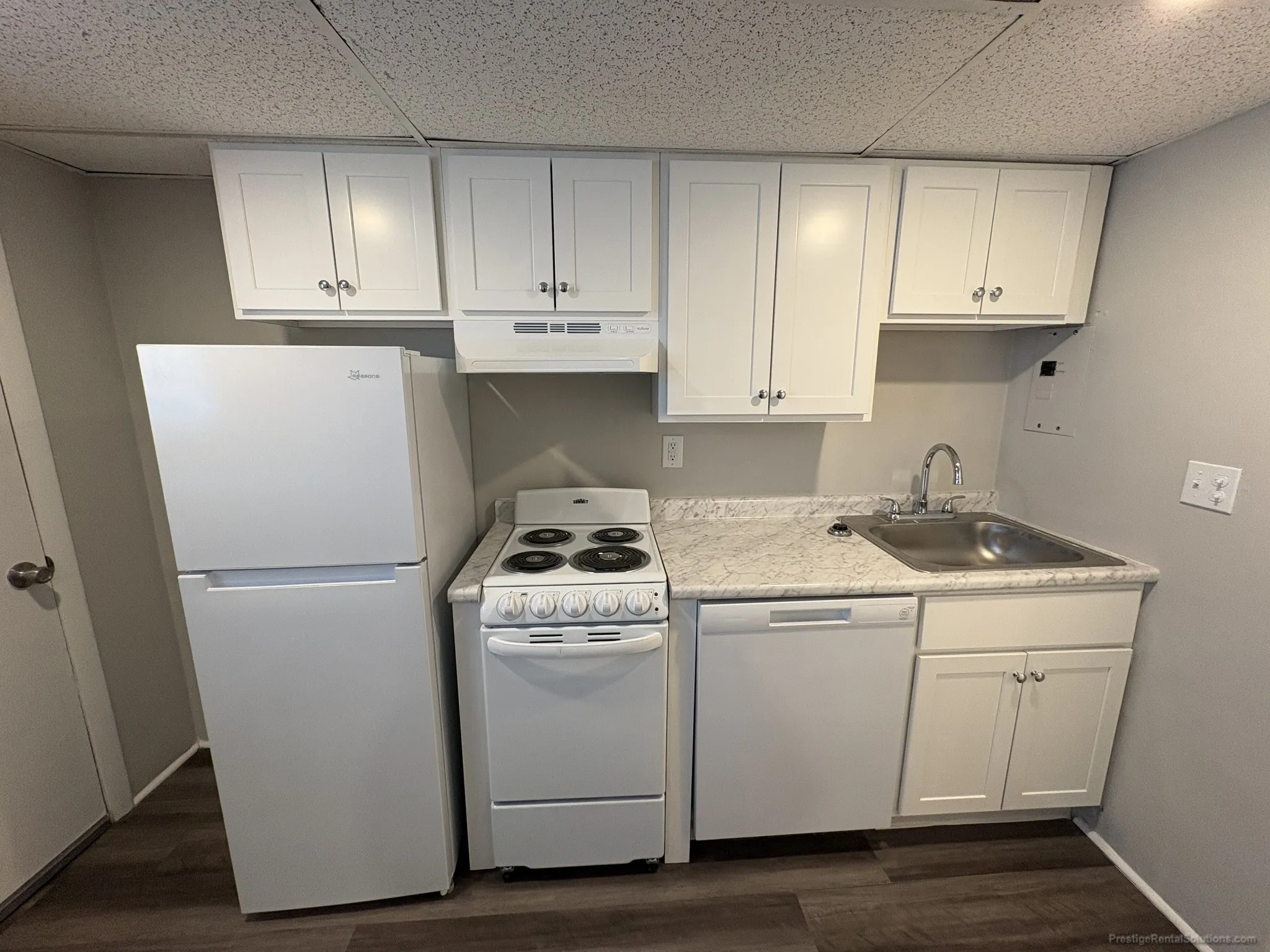 Studio bed, 1 bath apartment for rent at 6 Saint Mark St Unit A, Jamaica Plain — photo 5 of 8