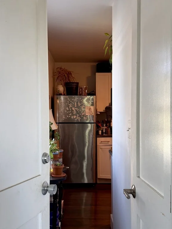 2 bed, 1 bath apartment for rent at 6 Saint Paul St Unit 2, South Salem — photo 10 of 16