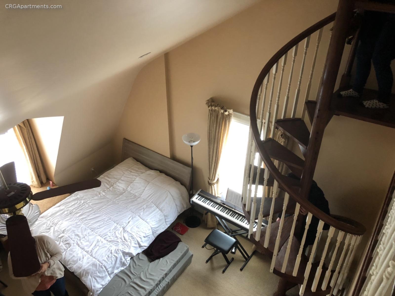 4 bed, 3 bath apartment for rent at 6 Saint Paul St Unit 2T, Mid-Cambridge — photo 10 of 16