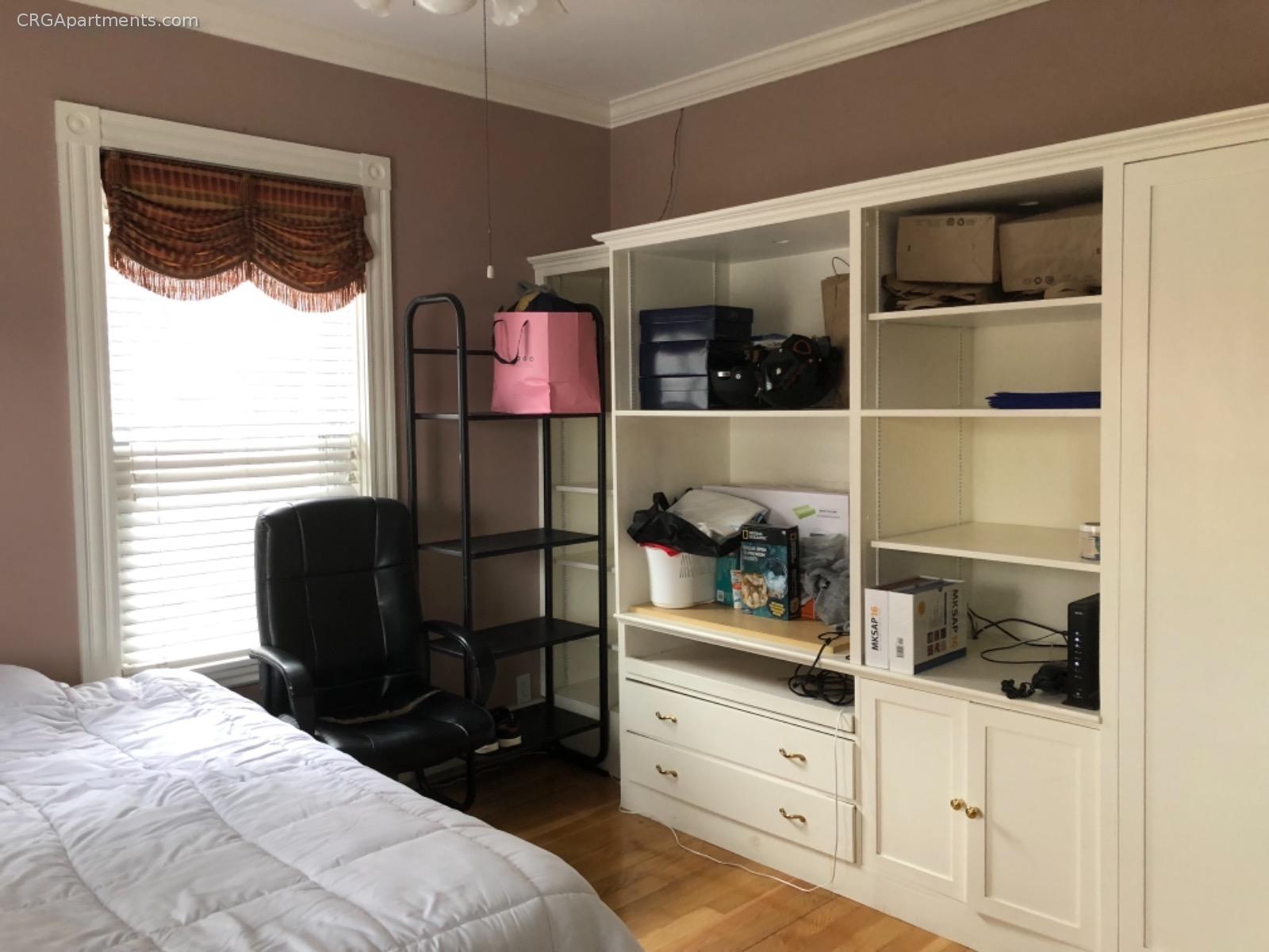 4 bed, 3 bath apartment for rent at 6 Saint Paul St Unit 2T, Mid-Cambridge — photo 8 of 16