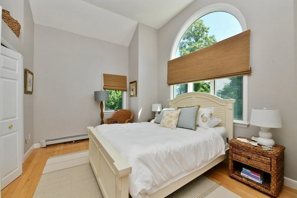 4 bed, 2 bath apartment for rent at 6 Samoset Rd Unit WINTER RENT, Sagamore Beach — photo 18 of 32