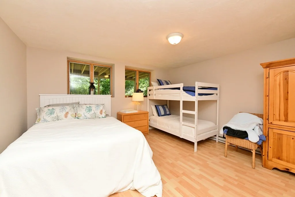 4 bed, 2 bath apartment for rent at 6 Samoset Rd Unit WINTER RENT, Sagamore Beach — photo 22 of 32