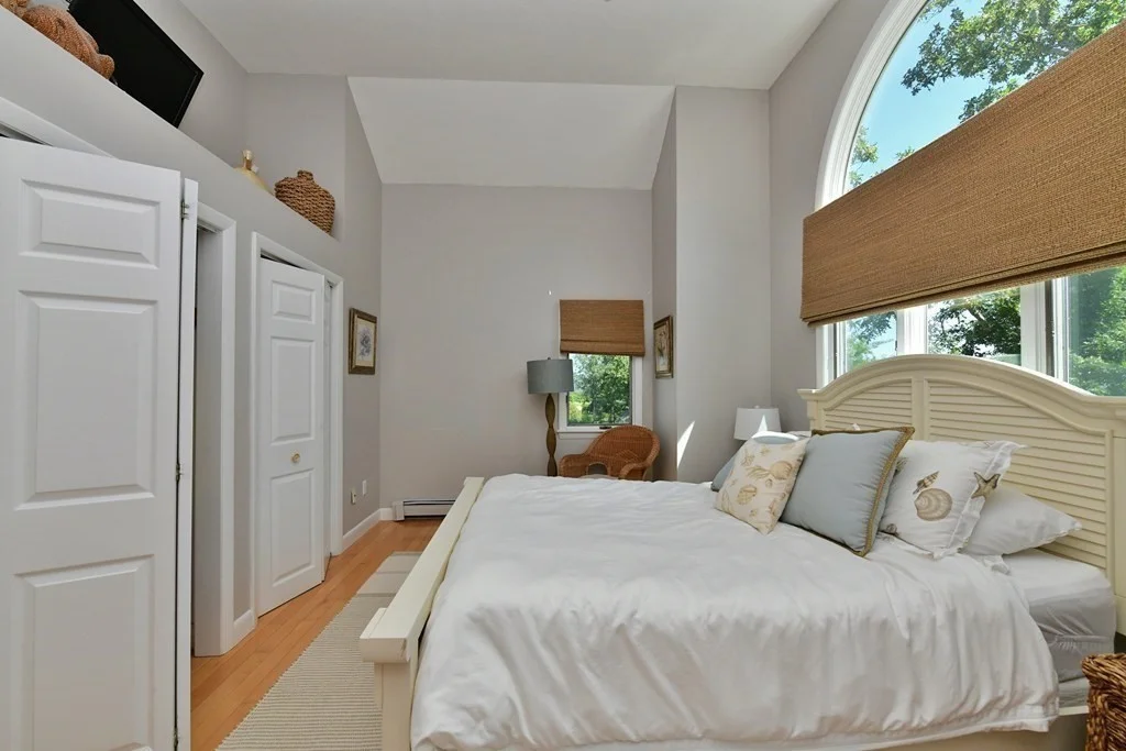 4 bed, 2 bath apartment for rent at 6 Samoset Rd Unit WINTER, Sagamore Beach — photo 19 of 32