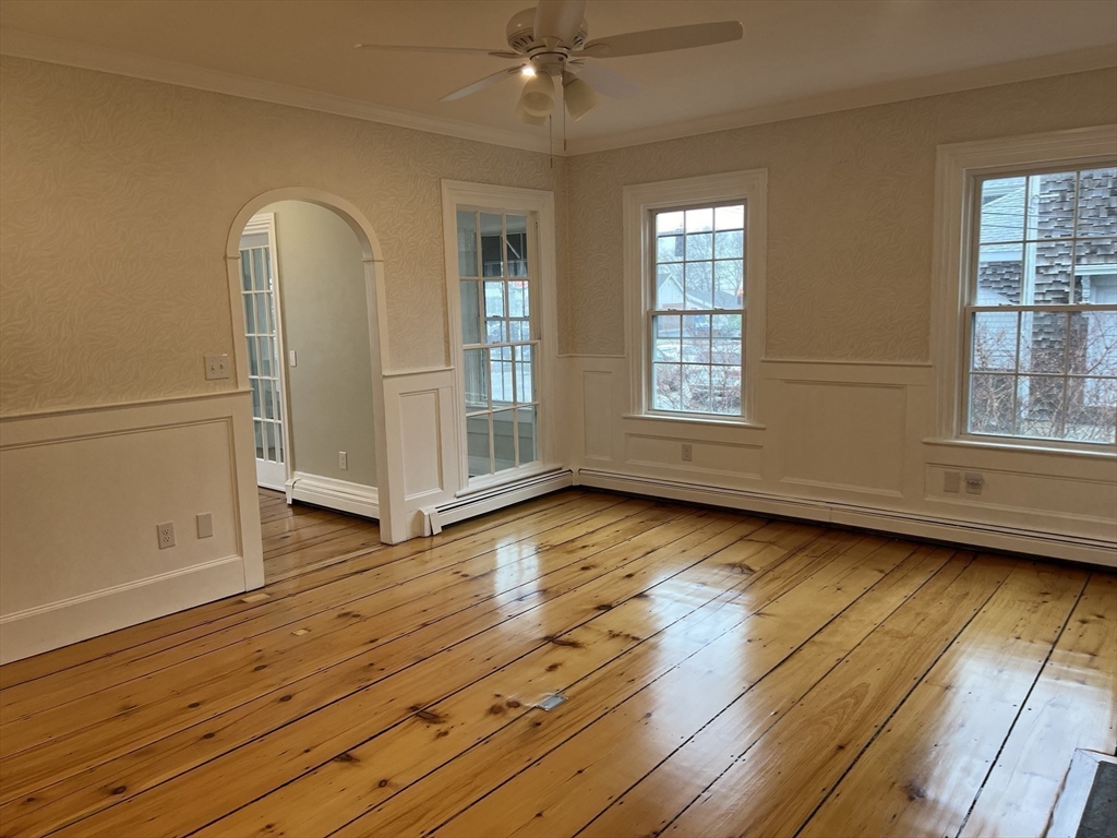 1 bed, 1 bath apartment for rent at 6 Samoset St Unit 1, Downtown — photo 6 of 17
