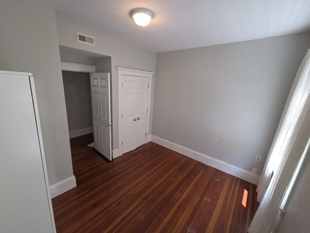 4 bed, 1 bath apartment for rent at 6 Sawyer Ave Unit 2, Dorchester — photo 8 of 11