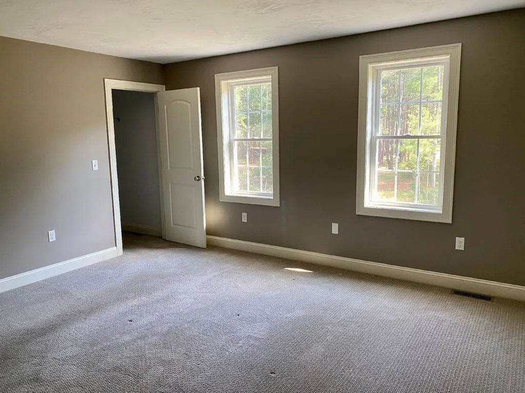 3 bed, 2 bath apartment for rent at 6 Shamrock Ln, Lakeville — photo 13 of 20