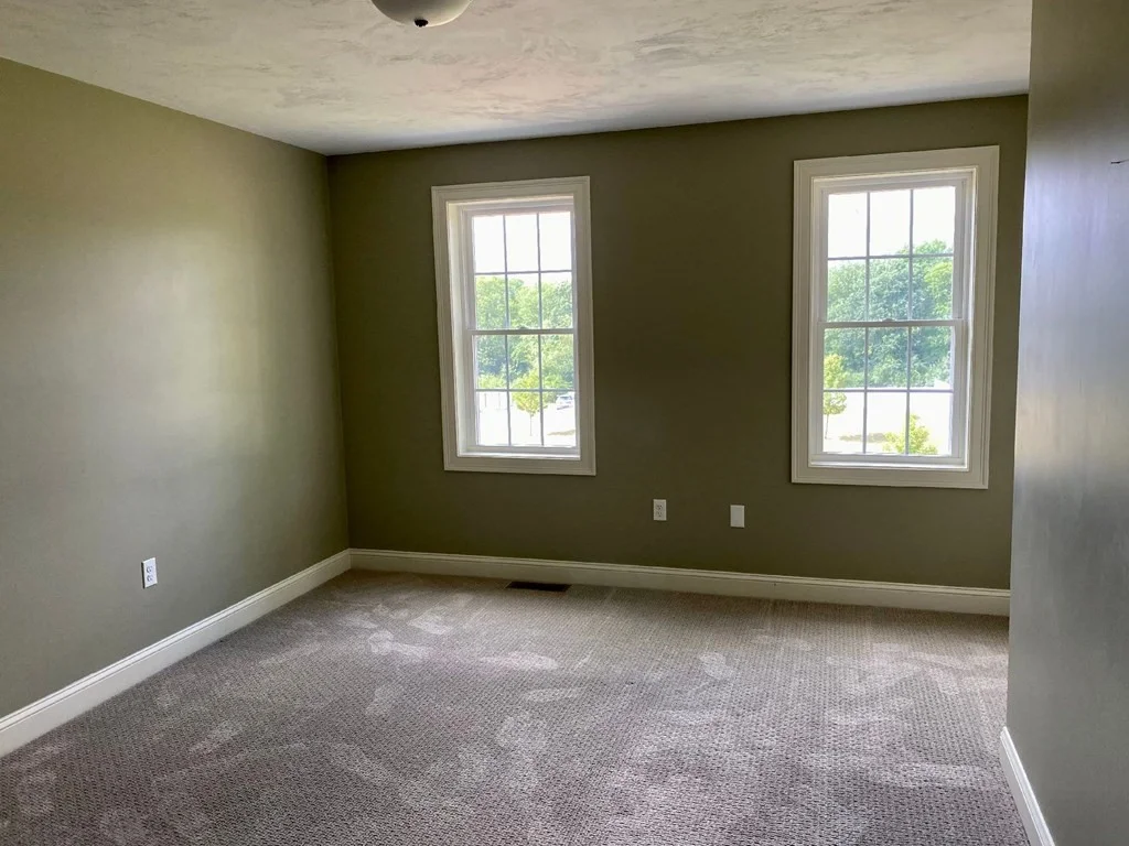 3 bed, 2 bath apartment for rent at 6 Shamrock Ln, Lakeville — photo 4 of 20