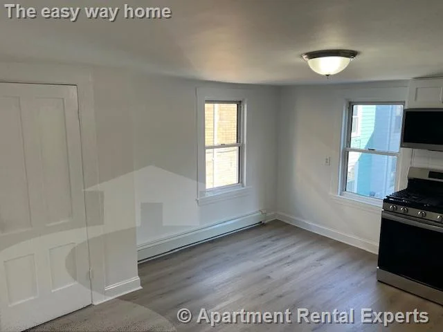 3 bed, 1 bath apartment for rent at 6 Sixth St Unit 2, East Cambridge — photo 2 of 12