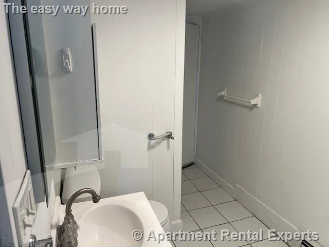 3 bed, 1 bath apartment for rent at 6 Sixth St Unit 2, East Cambridge — photo 11 of 12