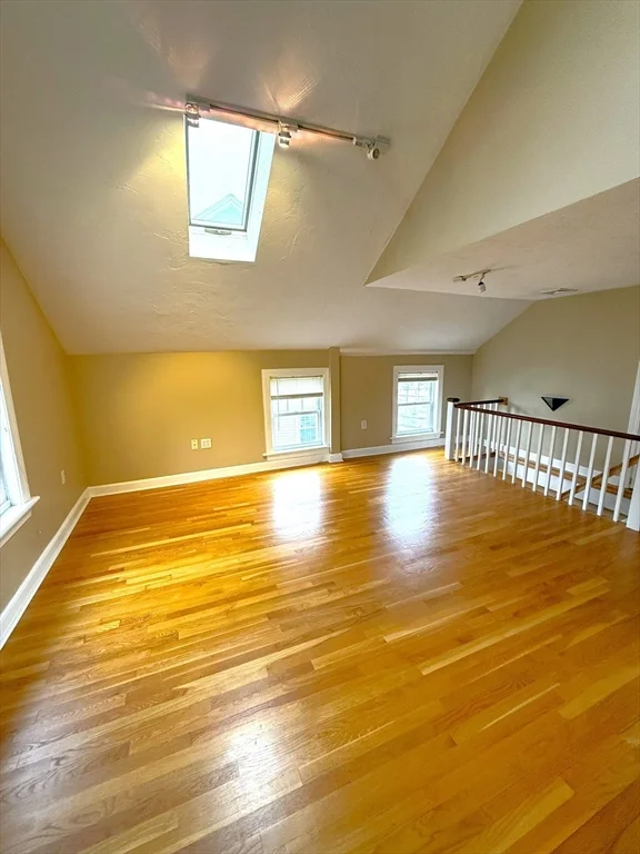 2 bed, 1 bath apartment for rent at 6 Skillings Unit 1, Winchester — photo 4 of 8