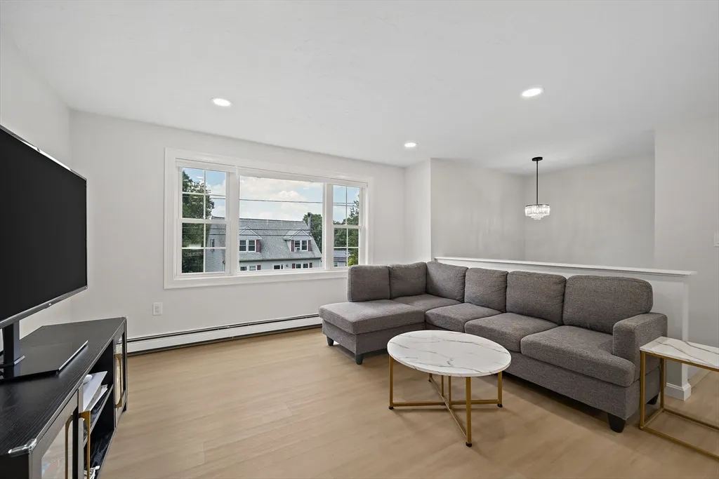 3 bed, 2 bath apartment for rent at 6 Skyview Rd Unit 6, Woburn — photo 8 of 27