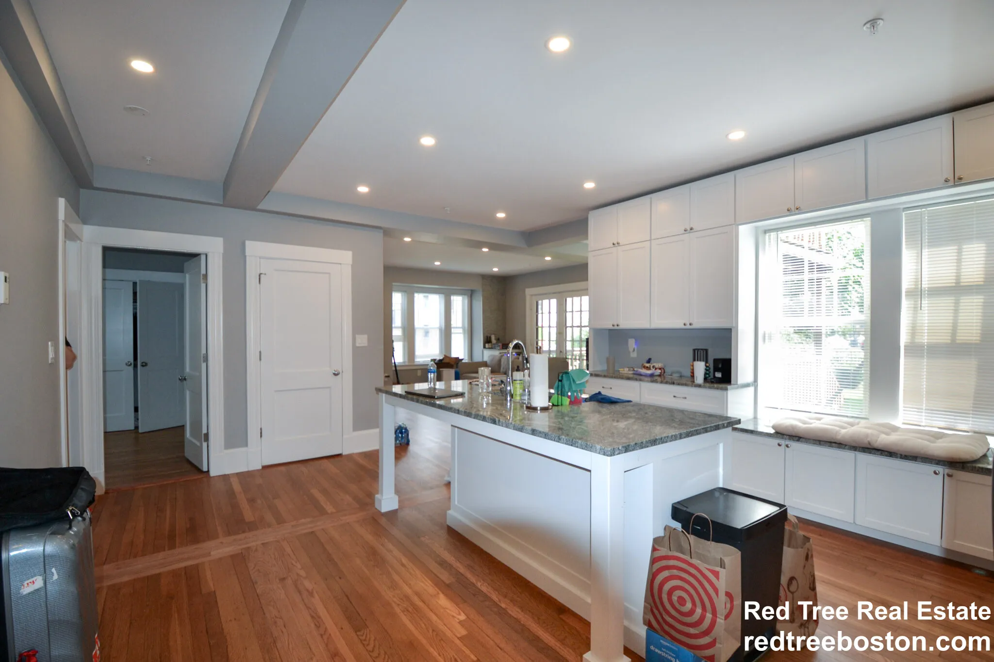 4 bed, 2 bath apartment for rent at 6 South St Unit 1, Brighton — photo 2 of 15