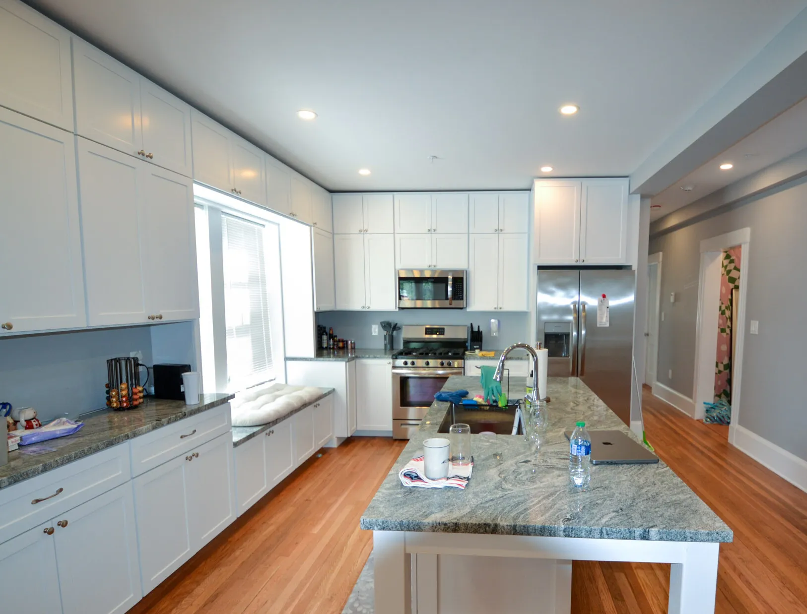 4 bed, 2 bath apartment for rent at 6 South St Unit 2, Brighton — photo 2 of 14