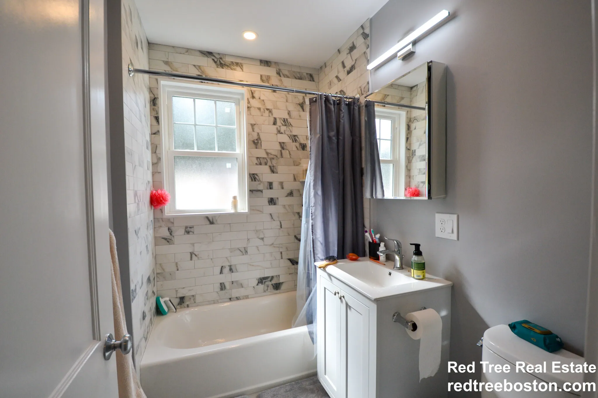 4 bed, 2 bath apartment for rent at 6 South St Unit 2, Brighton — photo 9 of 9