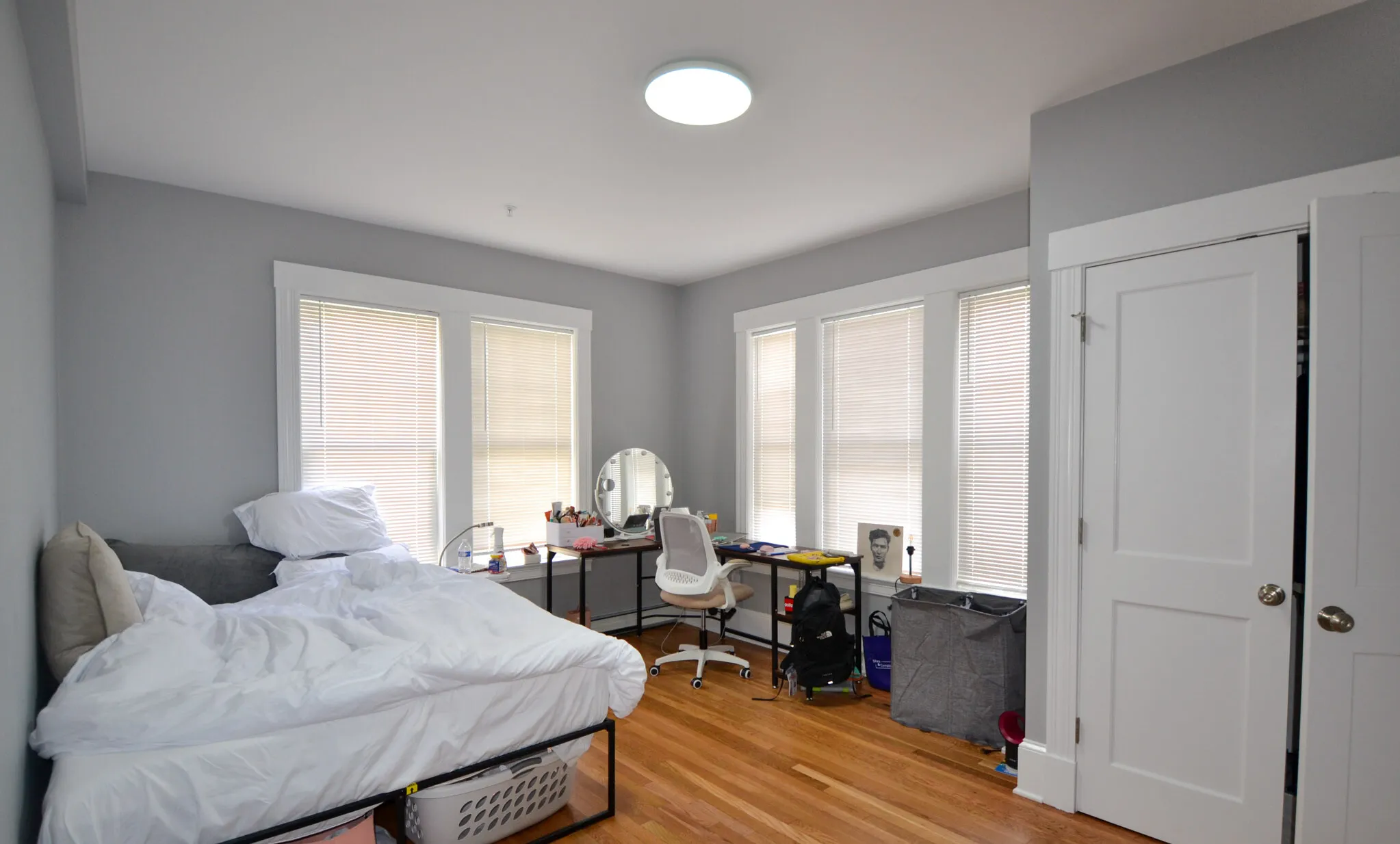 4 bed, 2 bath apartment for rent at 6 South St Unit 2, Brighton — photo 8 of 14