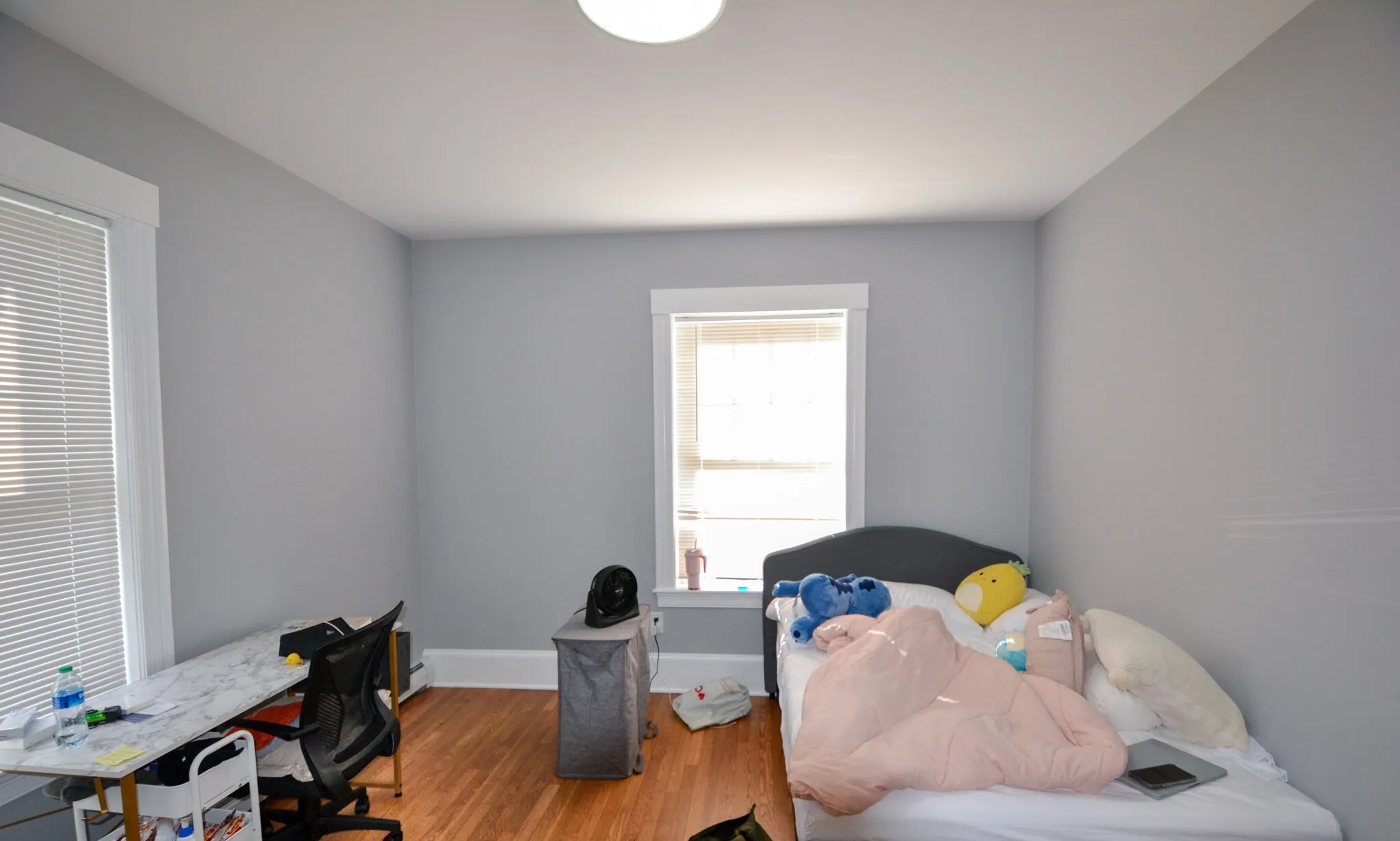 4 bed, 2 bath apartment for rent at 6 South St Unit 2, Brighton — photo 12 of 14