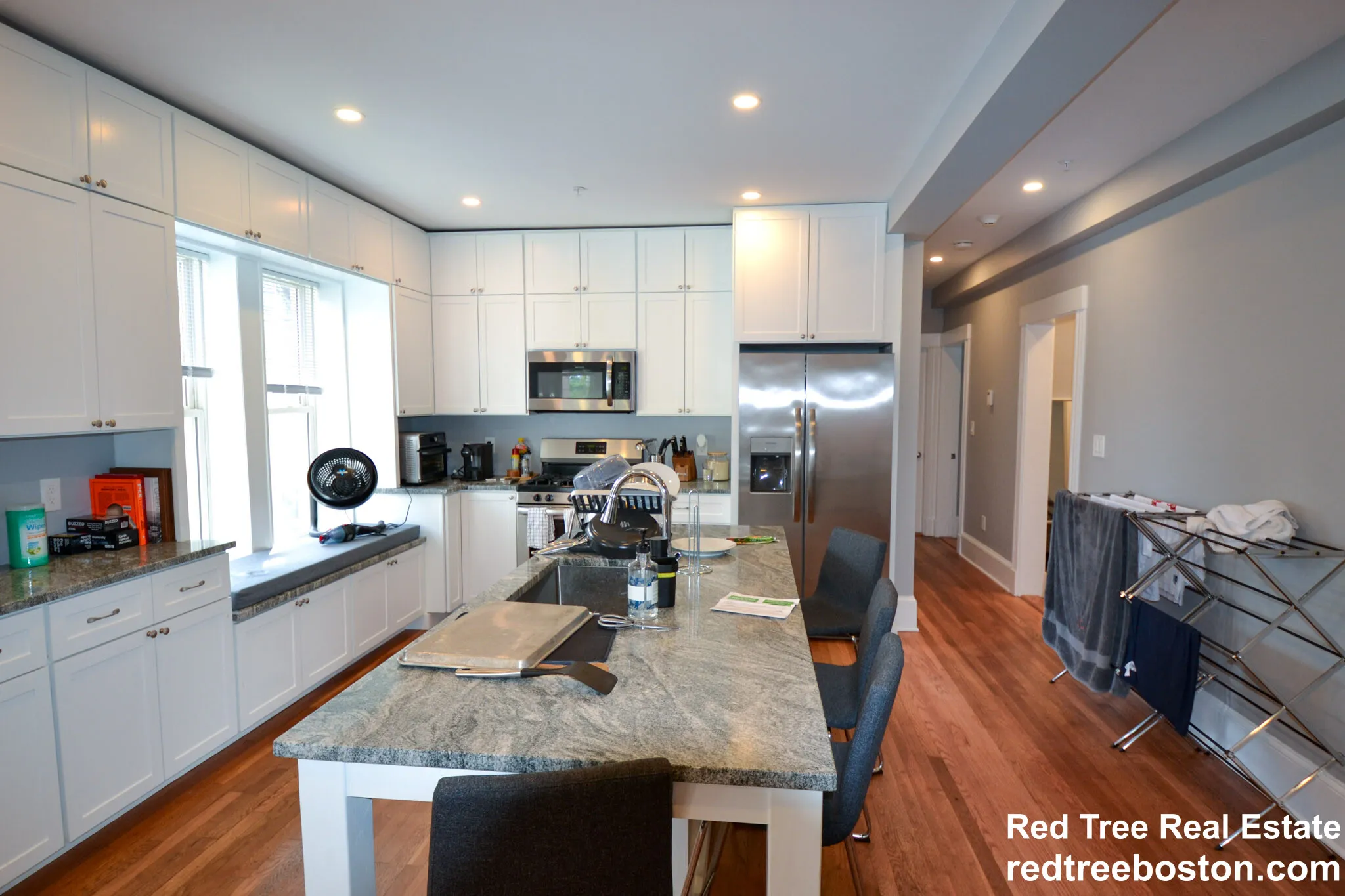 4 bed, 2 bath apartment for rent at 6 South St Unit 2, Brighton — photo 1 of 9