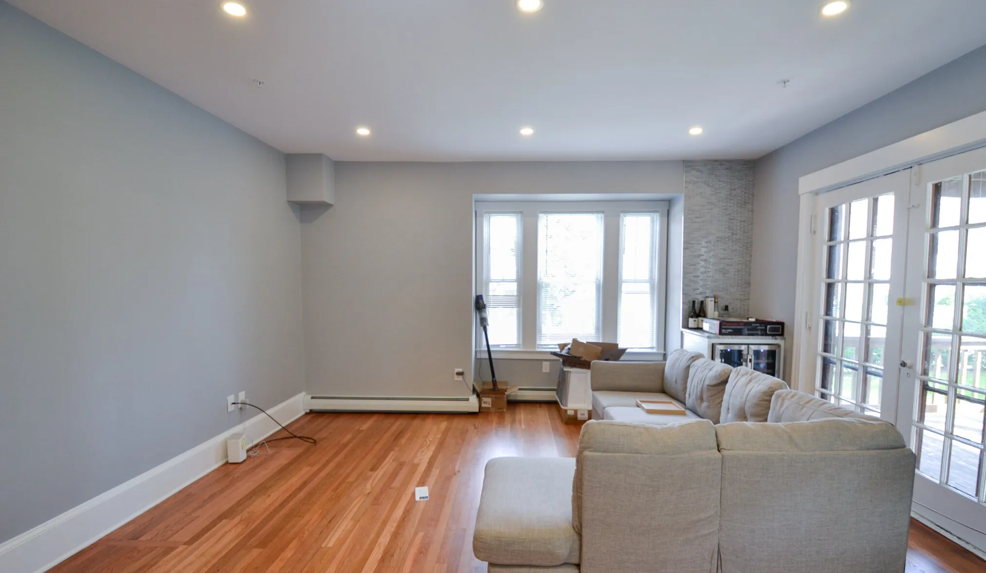 4 bed, 2 bath apartment for rent at 6 South St Unit 2, Brighton — photo 5 of 14