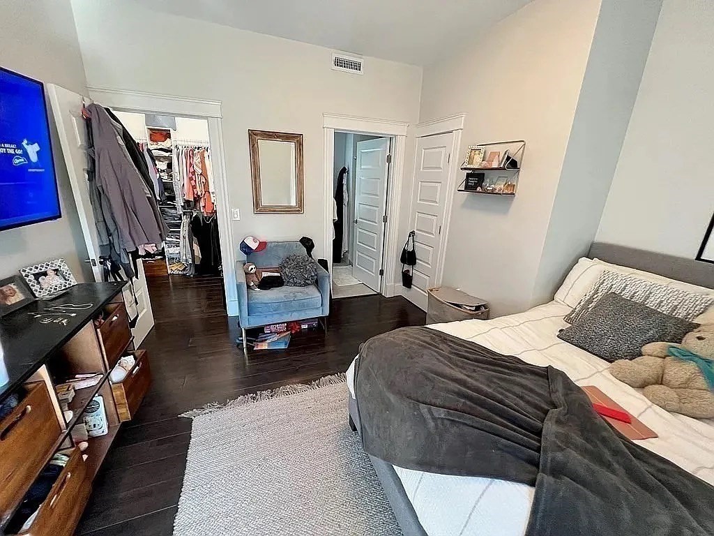 4 bed, 3 bath apartment for rent at 6 Souther Rd Unit 1, Dorchester — photo 12 of 16