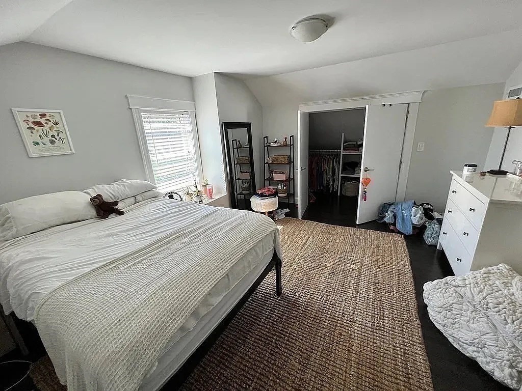 4 bed, 3 bath apartment for rent at 6 Souther Rd Unit 1, Dorchester — photo 13 of 16