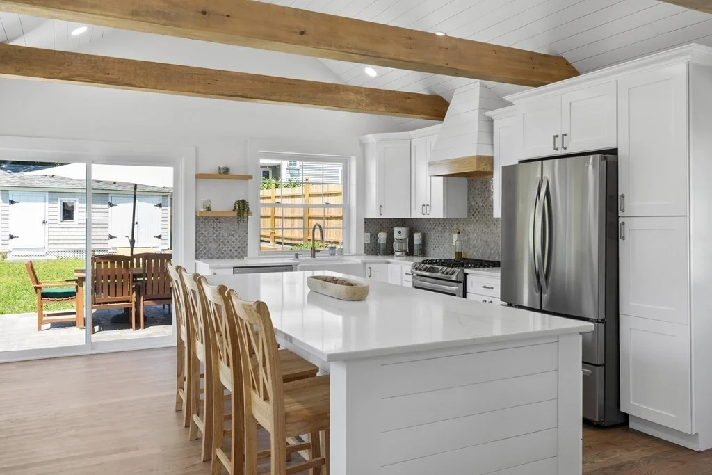 2 bed, 2 bath apartment for rent at 6 Stenbeck Pl, Scituate Harbor — photo 1 of 19