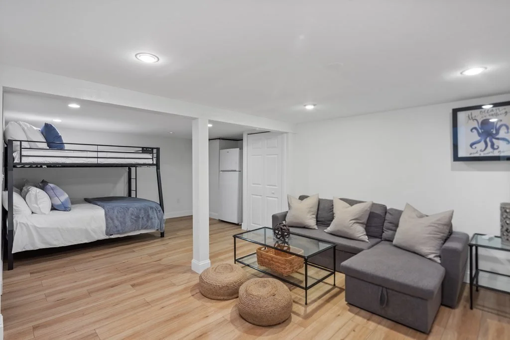 2 bed, 2 bath apartment for rent at 6 Stenbeck Pl, Scituate Harbor — photo 12 of 19