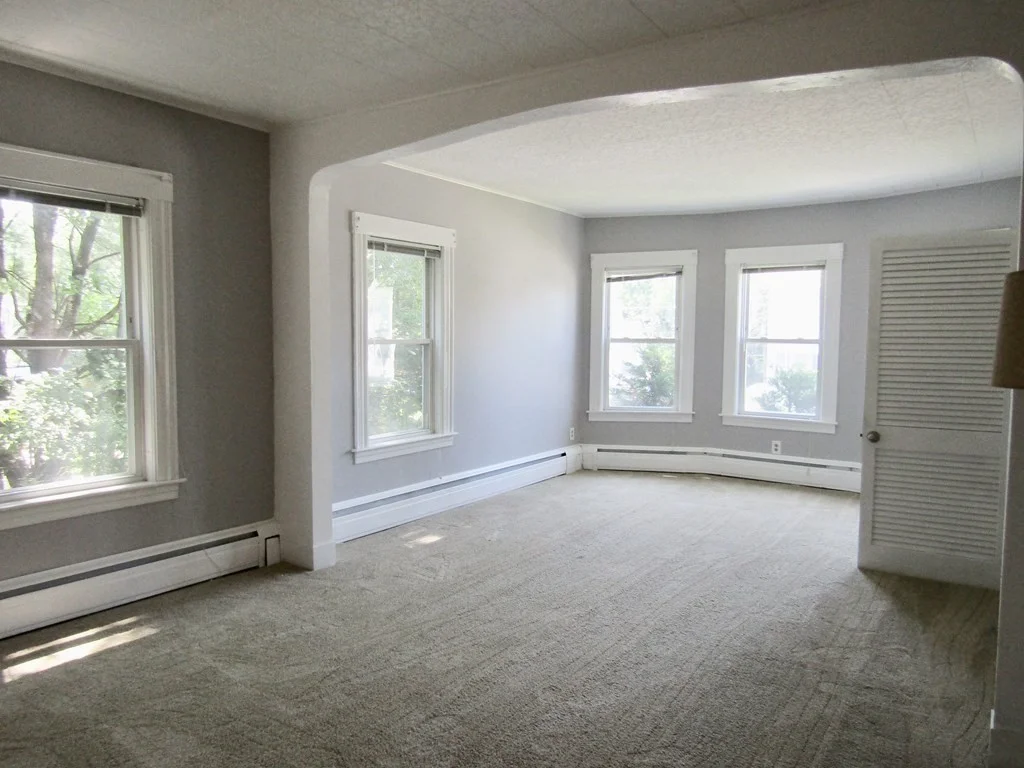 3 bed, 1 bath apartment for rent at 6 Stoughton Ave Unit 1, Webster — photo 7 of 16