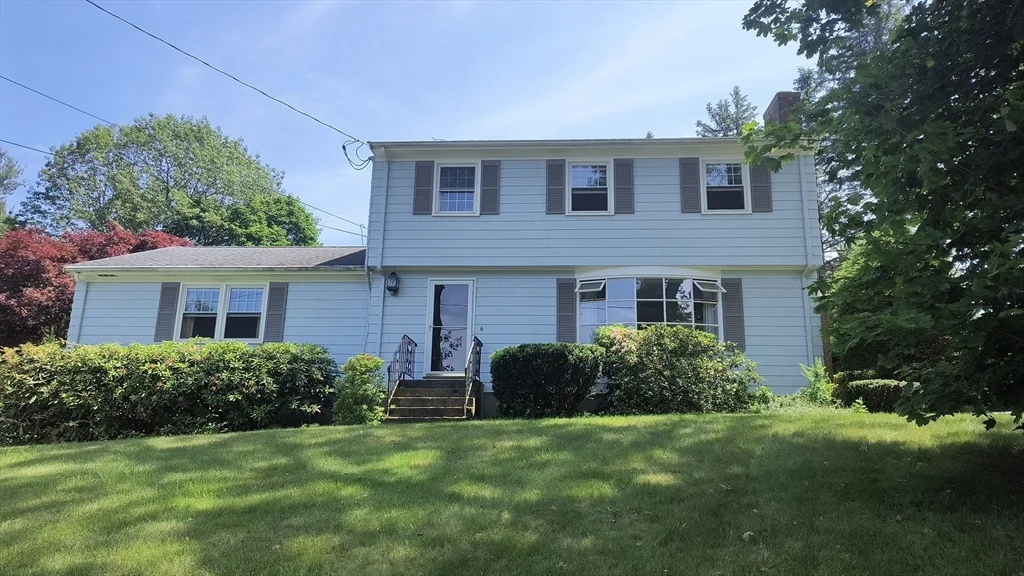 3 bed, 2 bath apartment for rent at 6 Streeter Rd, Paxton — photo 2 of 25
