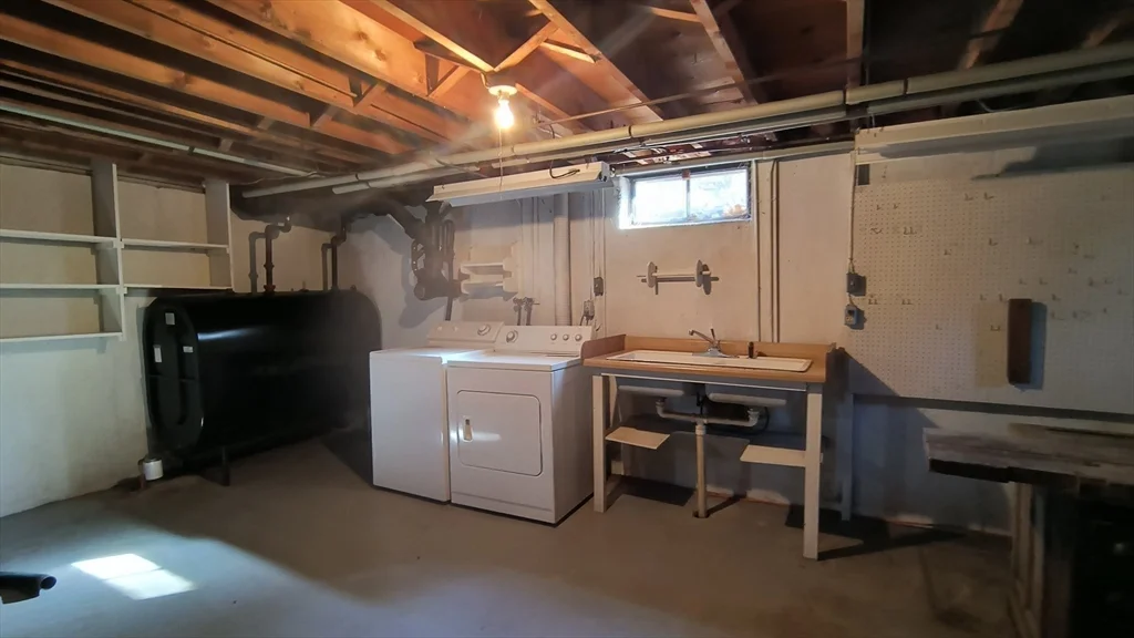 3 bed, 2 bath apartment for rent at 6 Streeter Rd, Paxton — photo 24 of 25