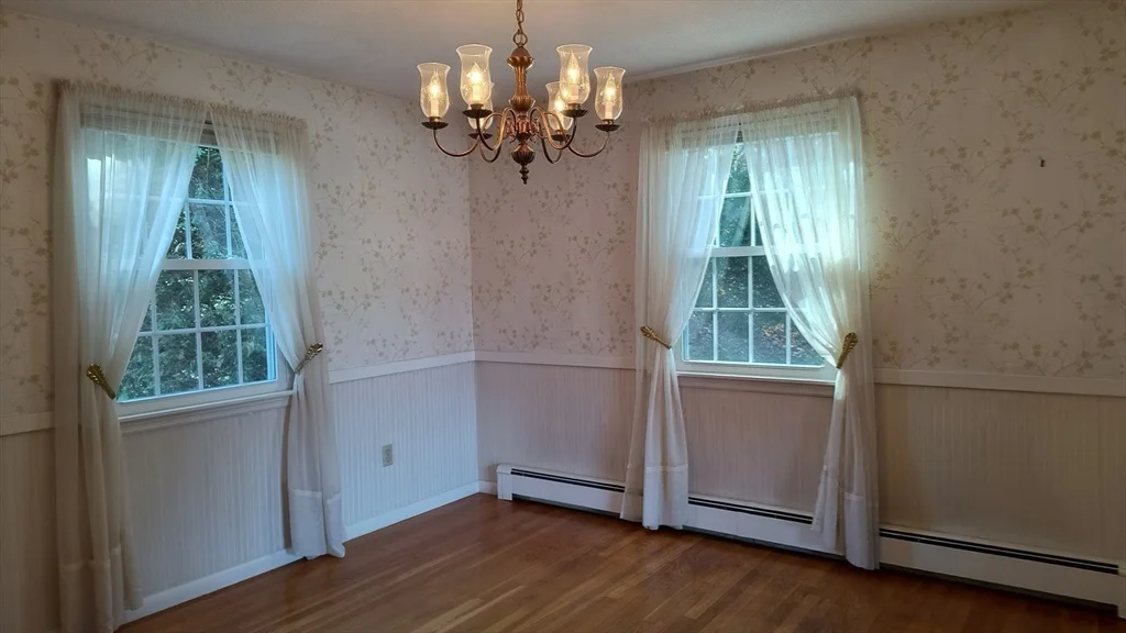 3 bed, 2 bath apartment for rent at 6 Streeter Rd, Paxton — photo 11 of 25