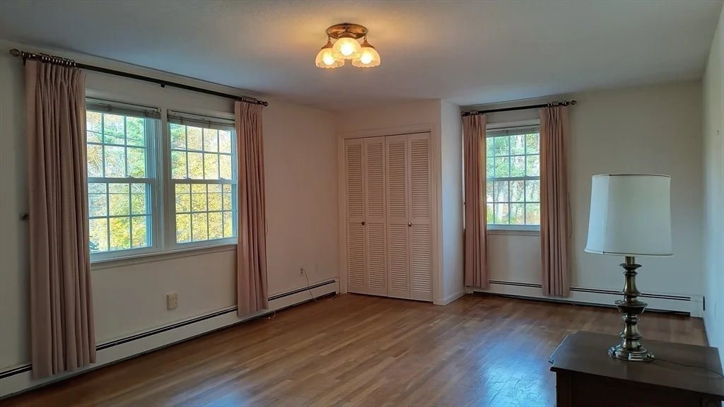 3 bed, 2 bath apartment for rent at 6 Streeter Rd, Paxton — photo 12 of 25